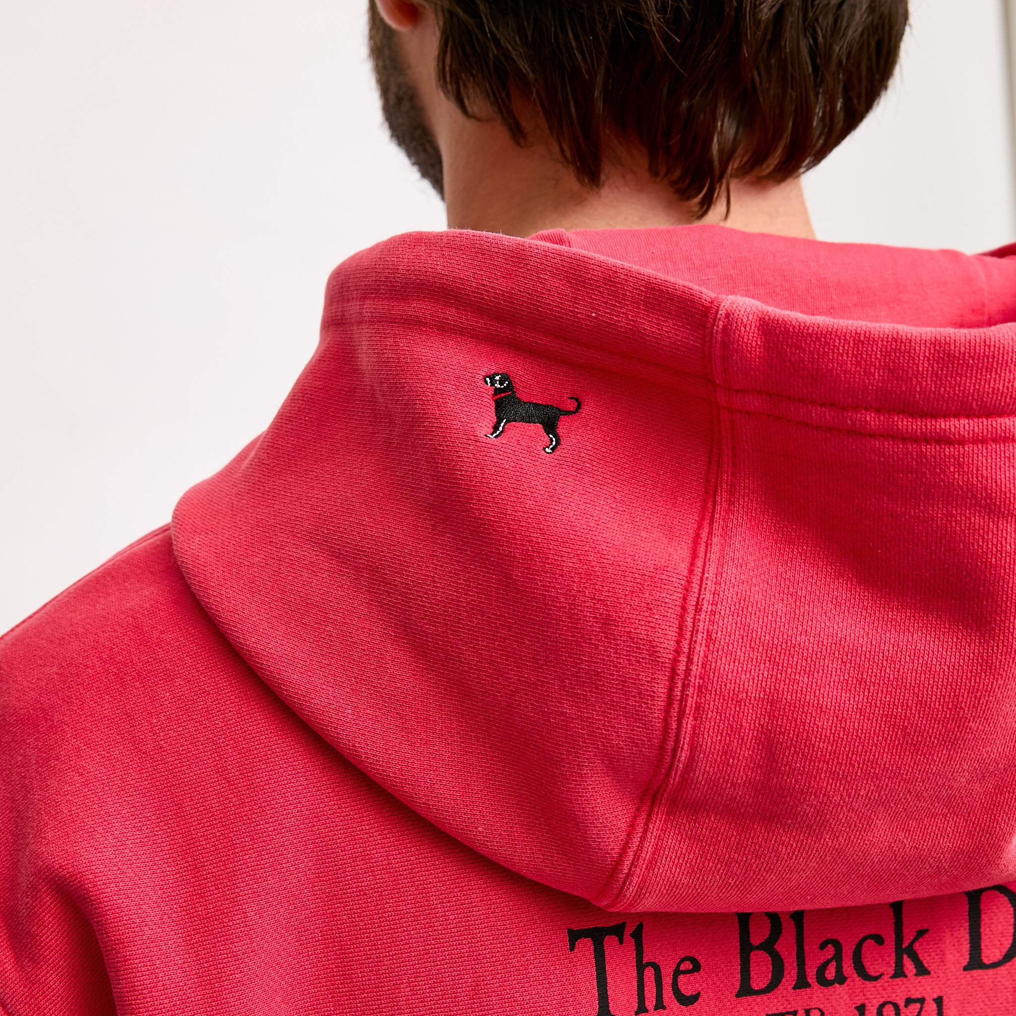 Classic Heavyweight Hoodie – The Black Dog