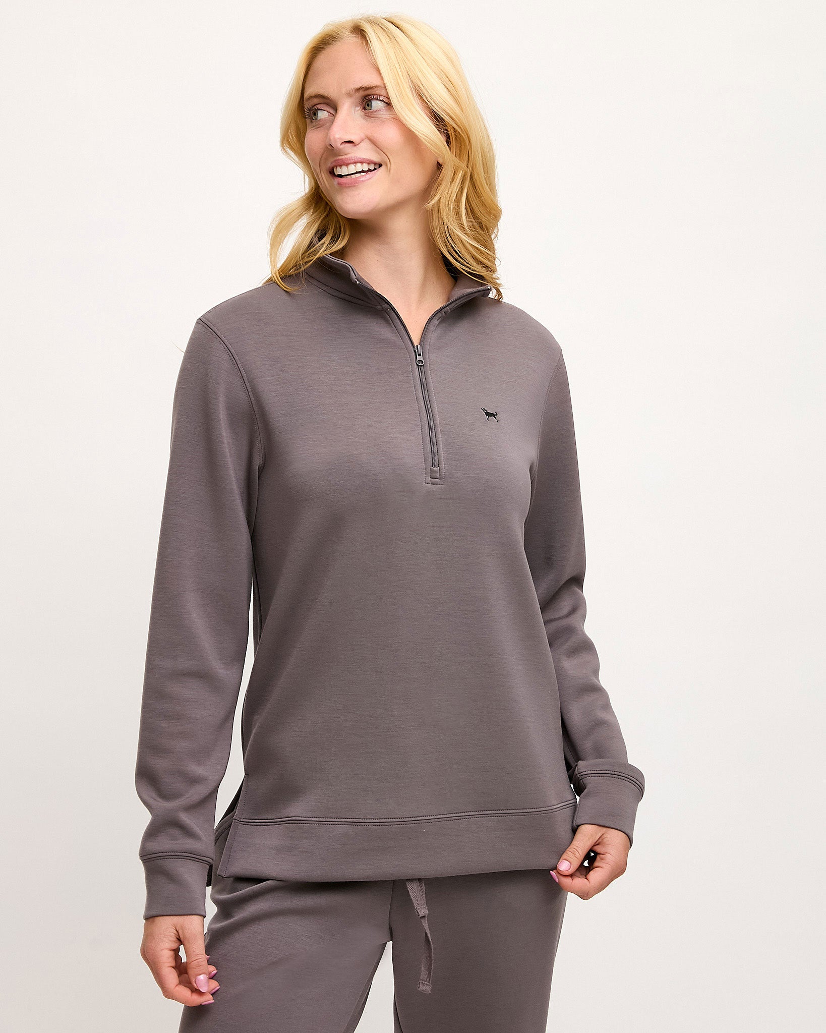 Ladies Night In Quarter Zip – The Black Dog