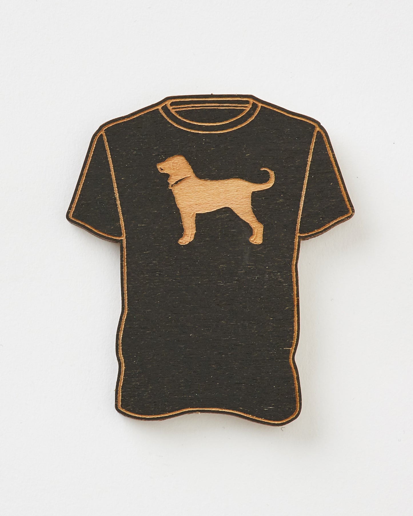 Black Dog T-Shirt Black Wood Magnet